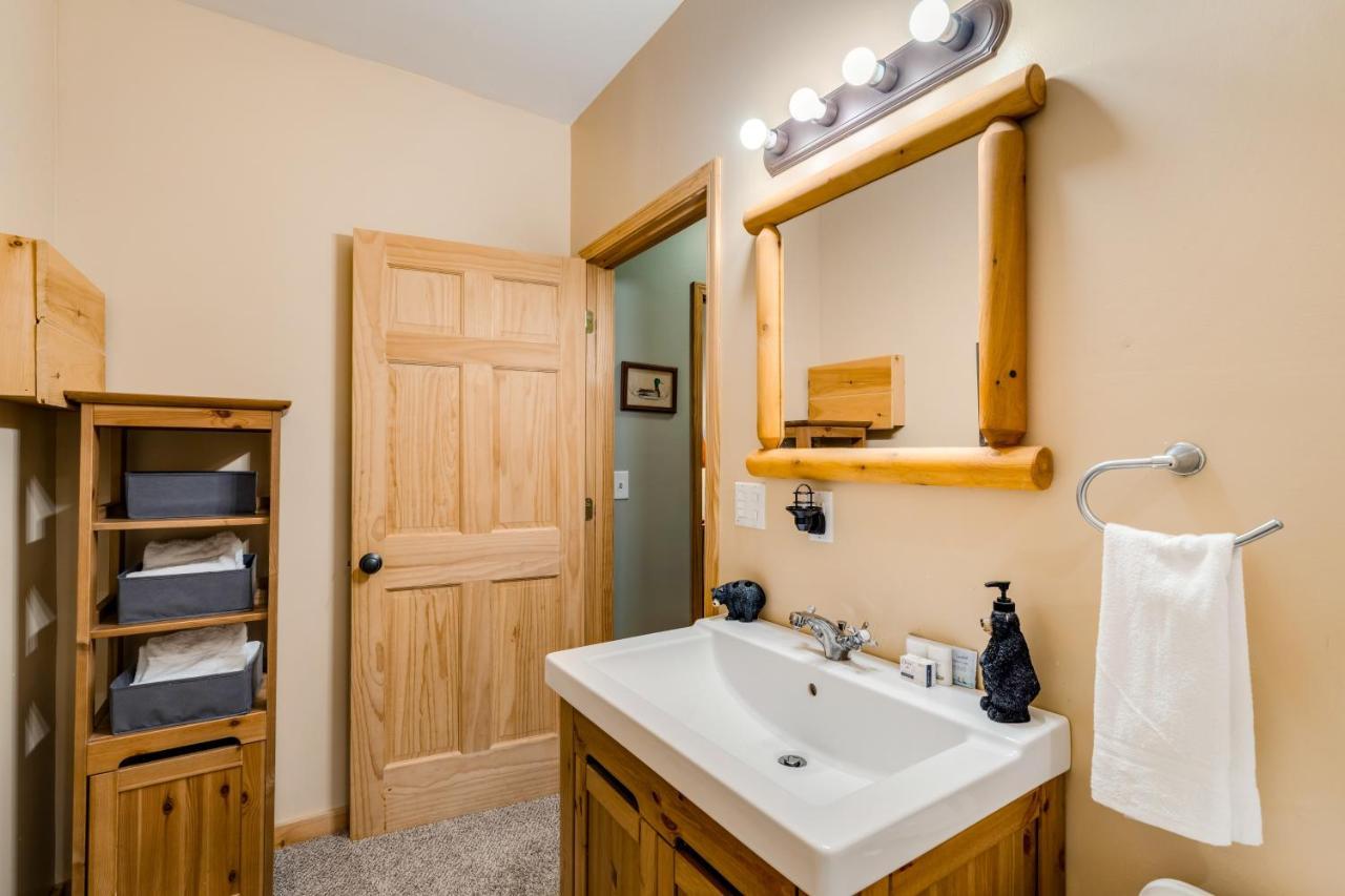 Blue Ridge Bear Bungalow Bagian luar foto