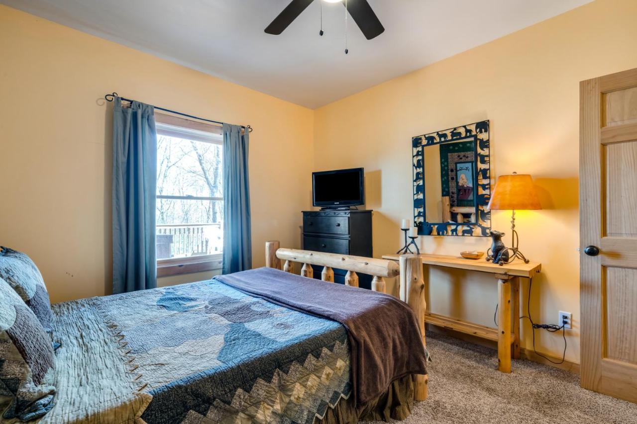 Blue Ridge Bear Bungalow Bagian luar foto