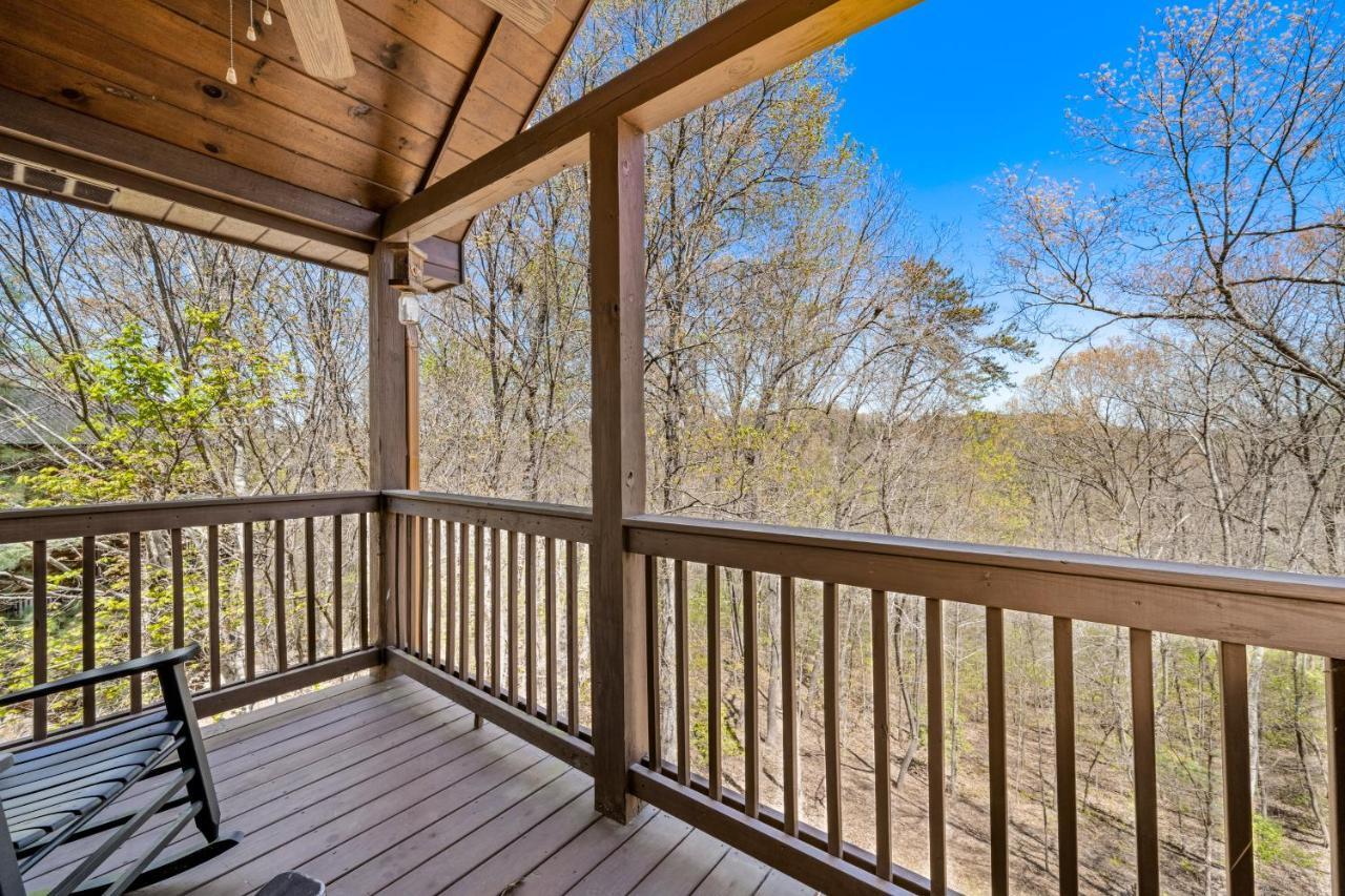 Blue Ridge Bear Bungalow Bagian luar foto