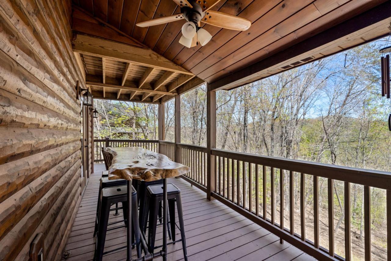 Blue Ridge Bear Bungalow Bagian luar foto