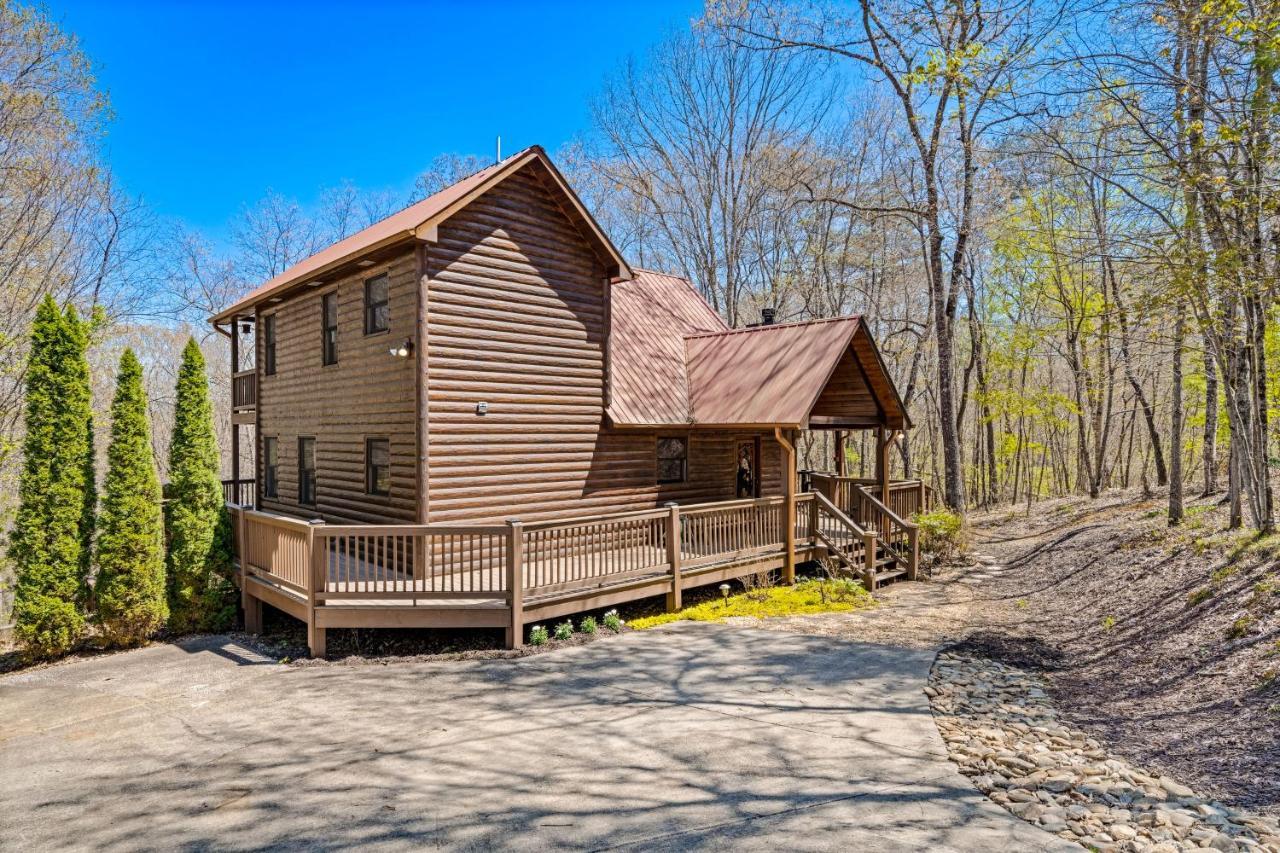 Blue Ridge Bear Bungalow Bagian luar foto