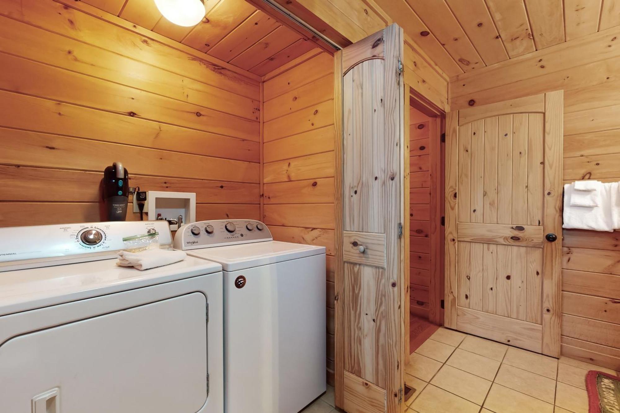 Blue Ridge Bear Bungalow Bagian luar foto